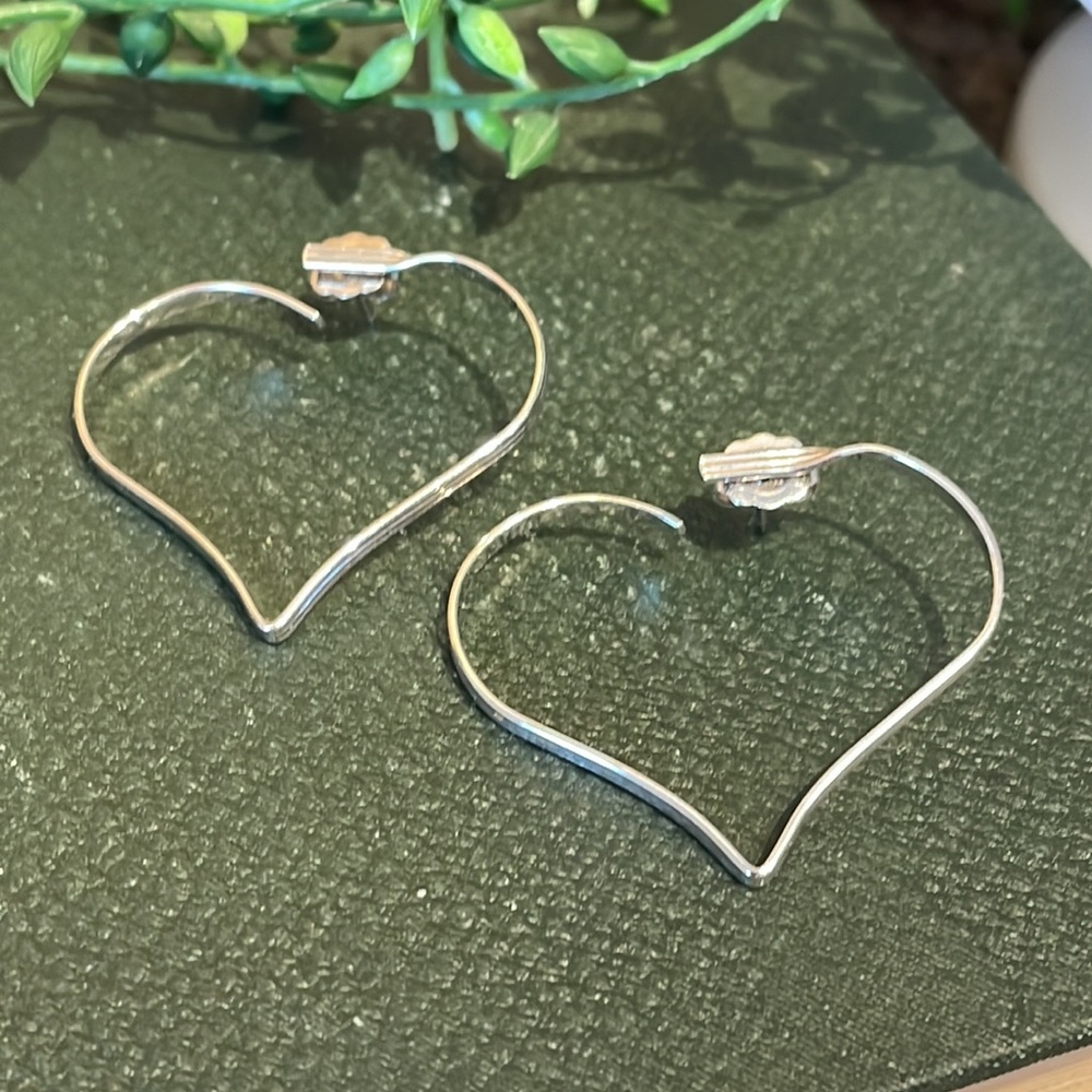 Heart earrings